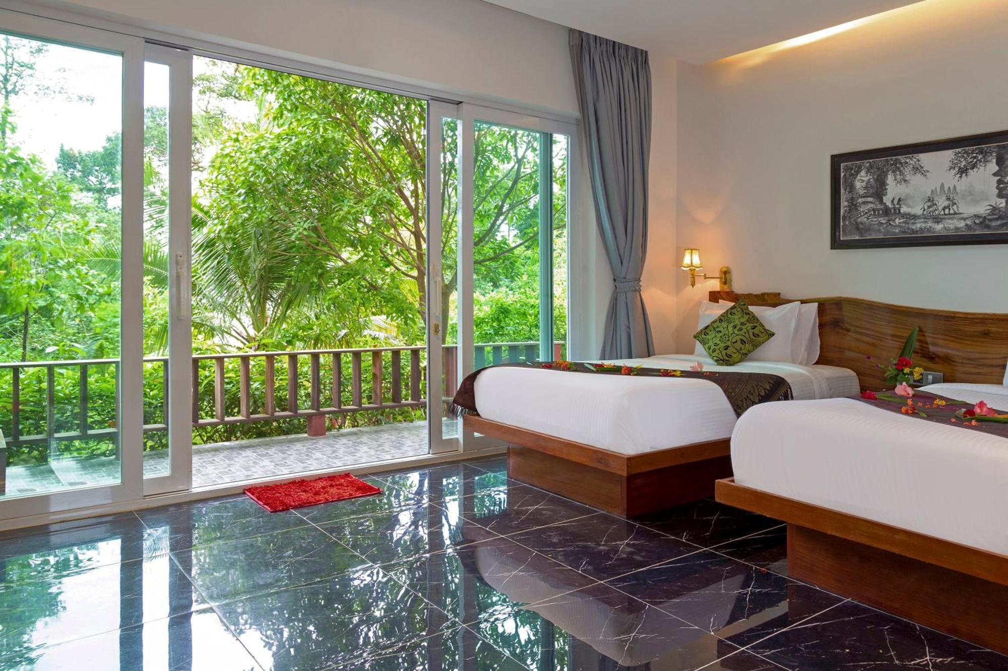 Pearl Beach Resort & Spa Koh Rong Samlon Eksteriør billede